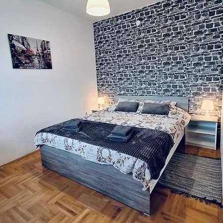 Dream Apartment *